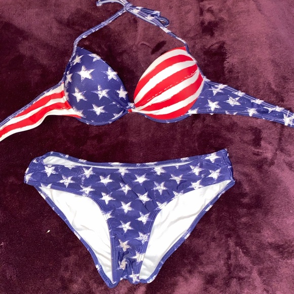 American flag bathing suit - Picture 1 of 4